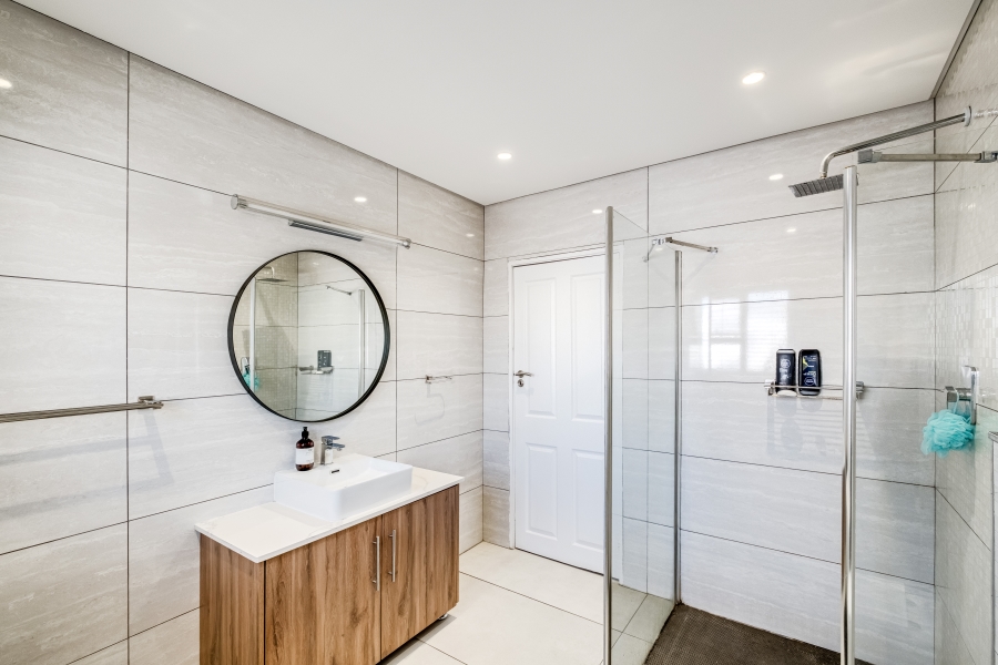 5 Bedroom Property for Sale in Valmary Park Western Cape